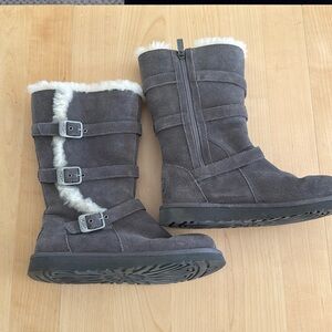 UGG Australia Maddi Boots EUC Size 7